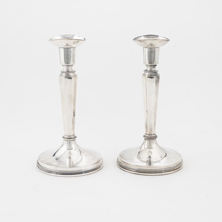 Eric Löfman, a pair of silver candlesticks, Uppsala, 1973.