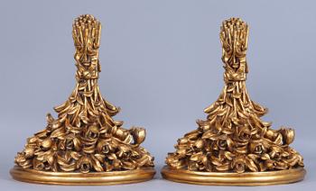 VÄGGKONSOLLER, 2 st, 1900-tal.