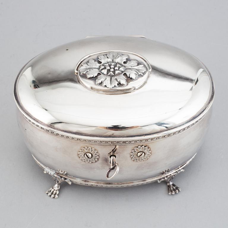 Johan Petter Grönvall, sockerskrin, silver, Stockholm 1820. Karl Johan.