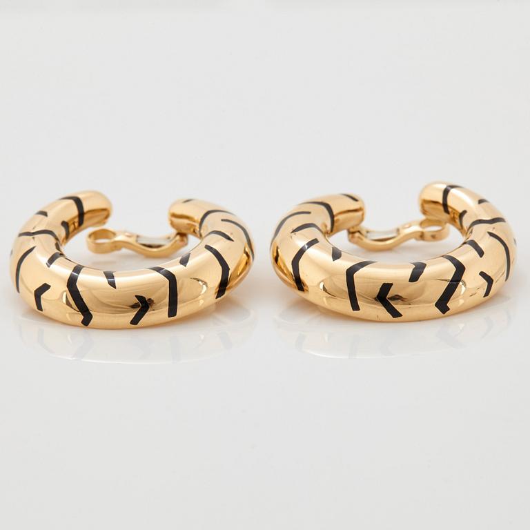 Cartier "Panthère" ett par örhängen.