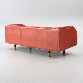 Jørgen Gammelgaard, sofa, "EJ20", Erik Jørgensen Møbelfabrik, Denmark.