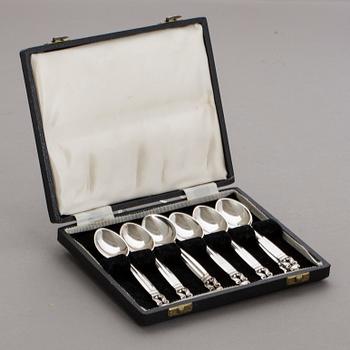 KAFFESKEDAR, 7 st, sterlingsilver. Georg Jensen, "Konge/Acorn".