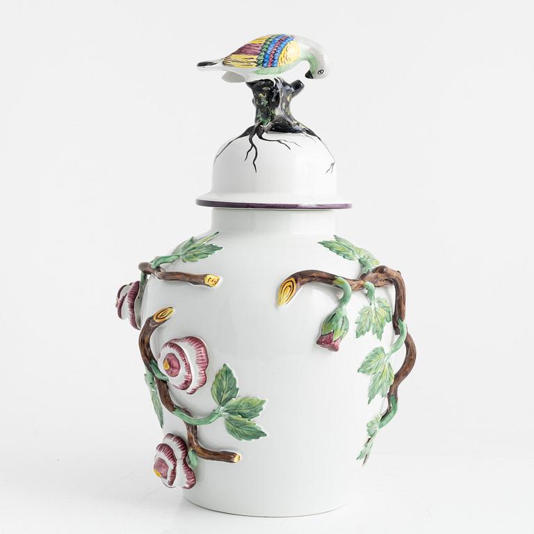 An earthenware urn from Rörstrand, 20th Century.