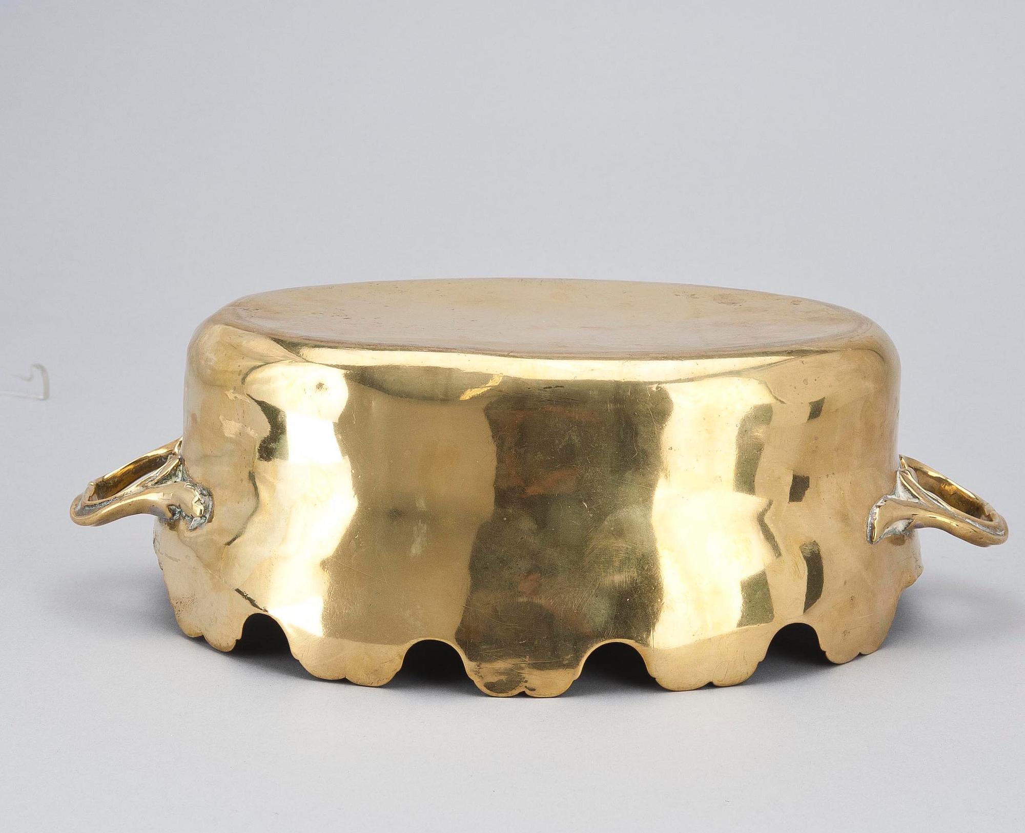 SKÖLJSKÅL, mässing, rokoko, 1700/1800-tal.