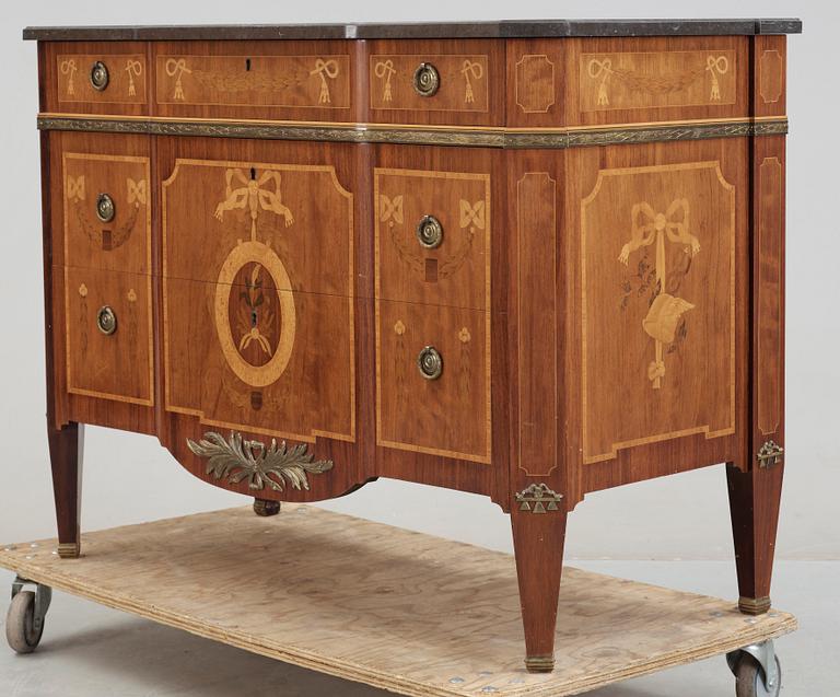 BYRÅ, gustaviansk stil, S.L Otterström. 1900-talets första hälft.