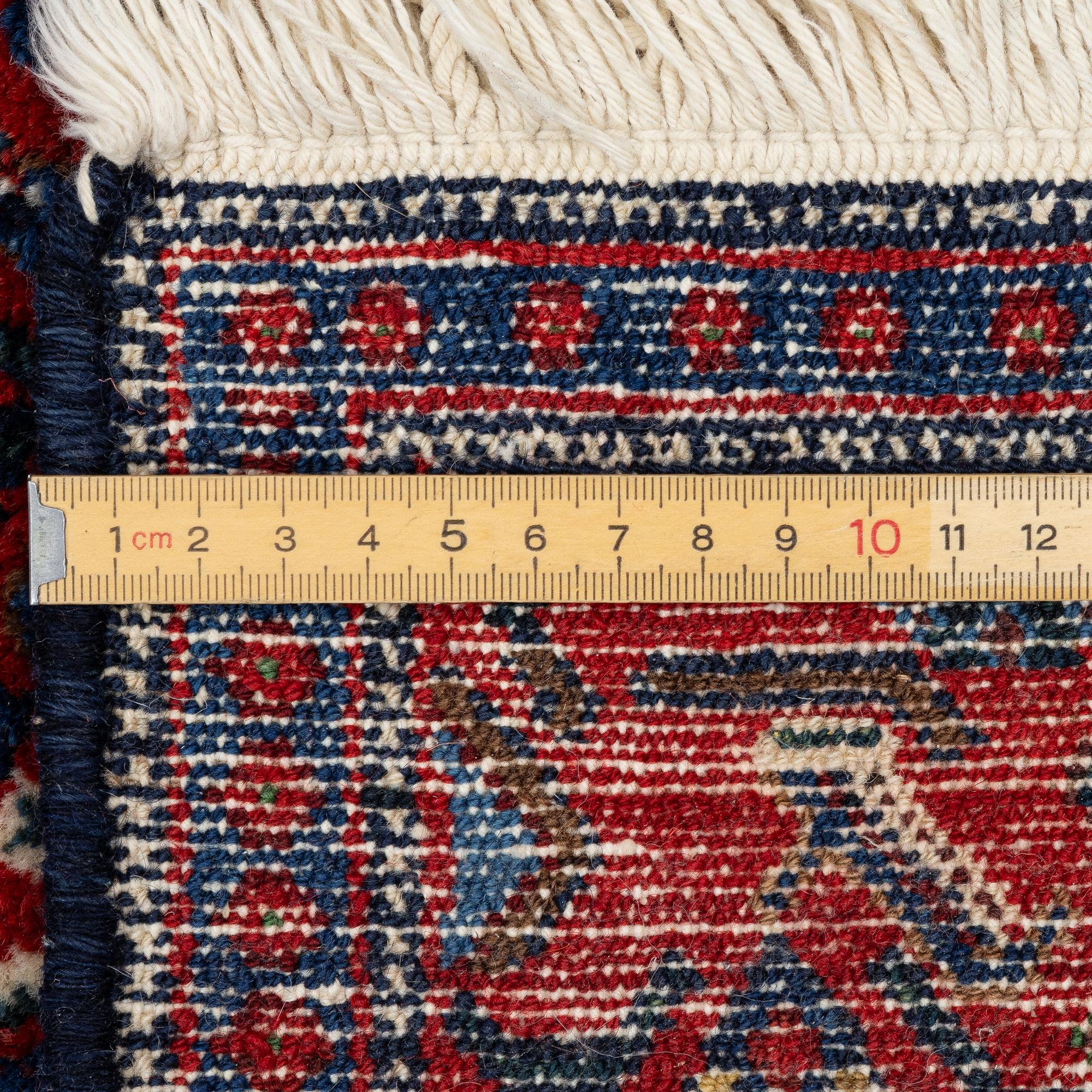 Carpet, Senneh, approx. 160 x 115 cm.