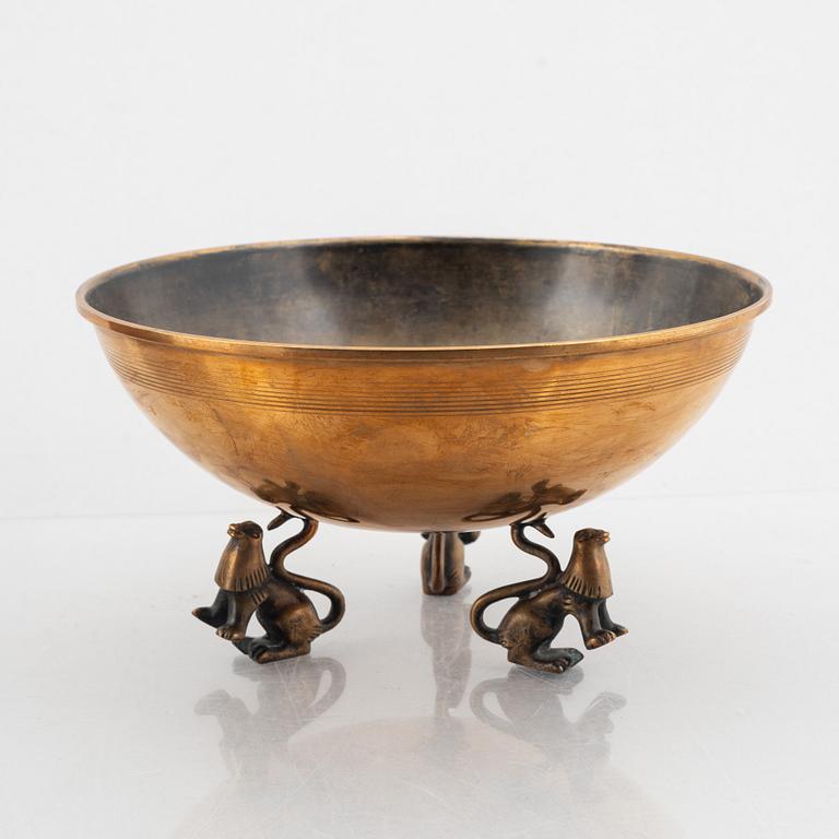 Nils Fougstedt, a bronze bowl, FAK Brons (Fabriksaktiebolaget Kronsilver), 1930's.