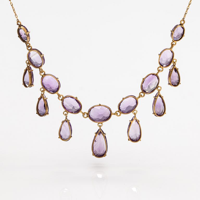 Halsband, förgyllt silver, ametister.