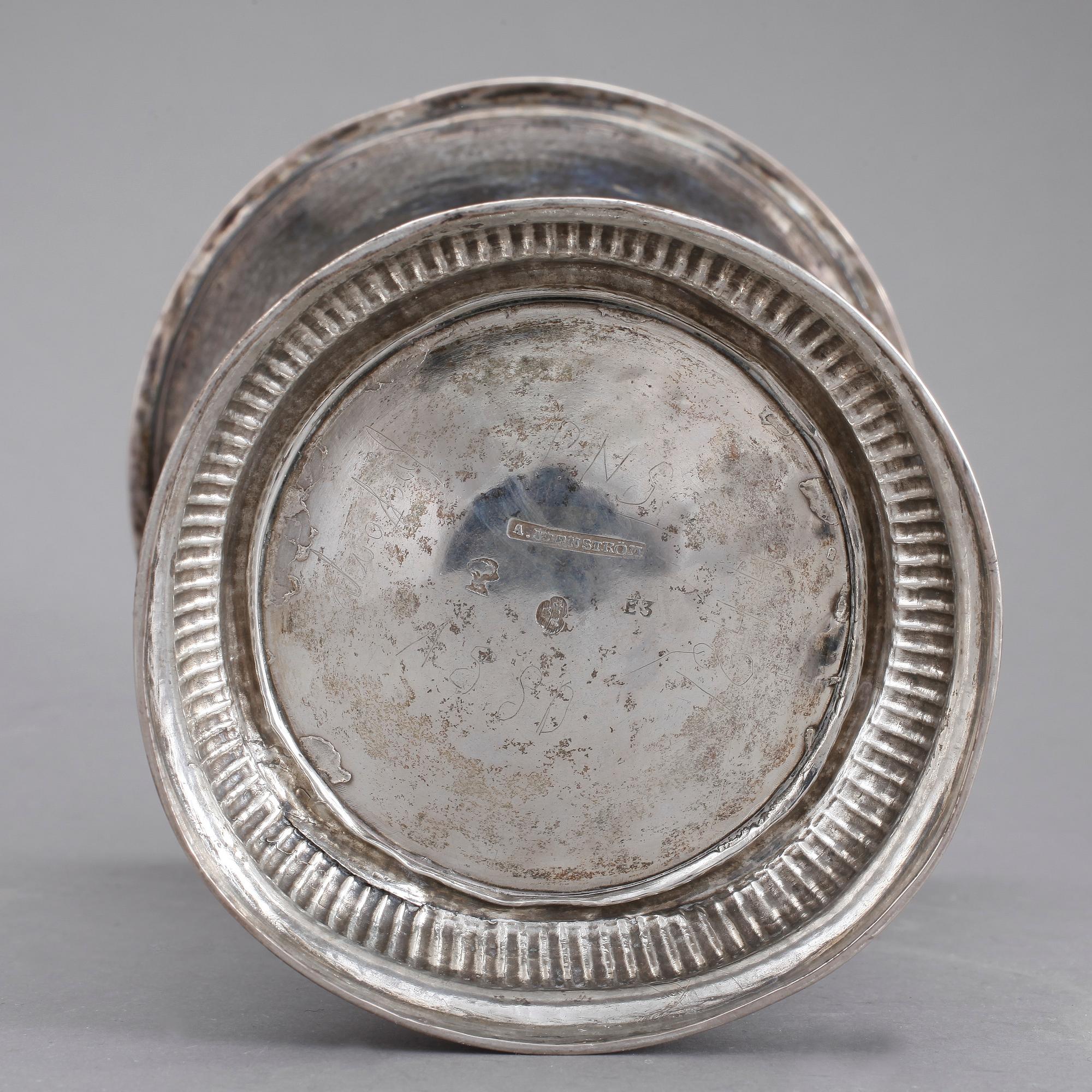 BÄGARE, silver. Arvid Wernström Eksjö, 1811. Vikt ca 415 gram.