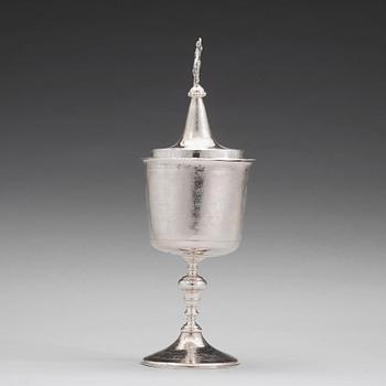 An English 17th century silver cup and cover, makers mark IM, London 1685.