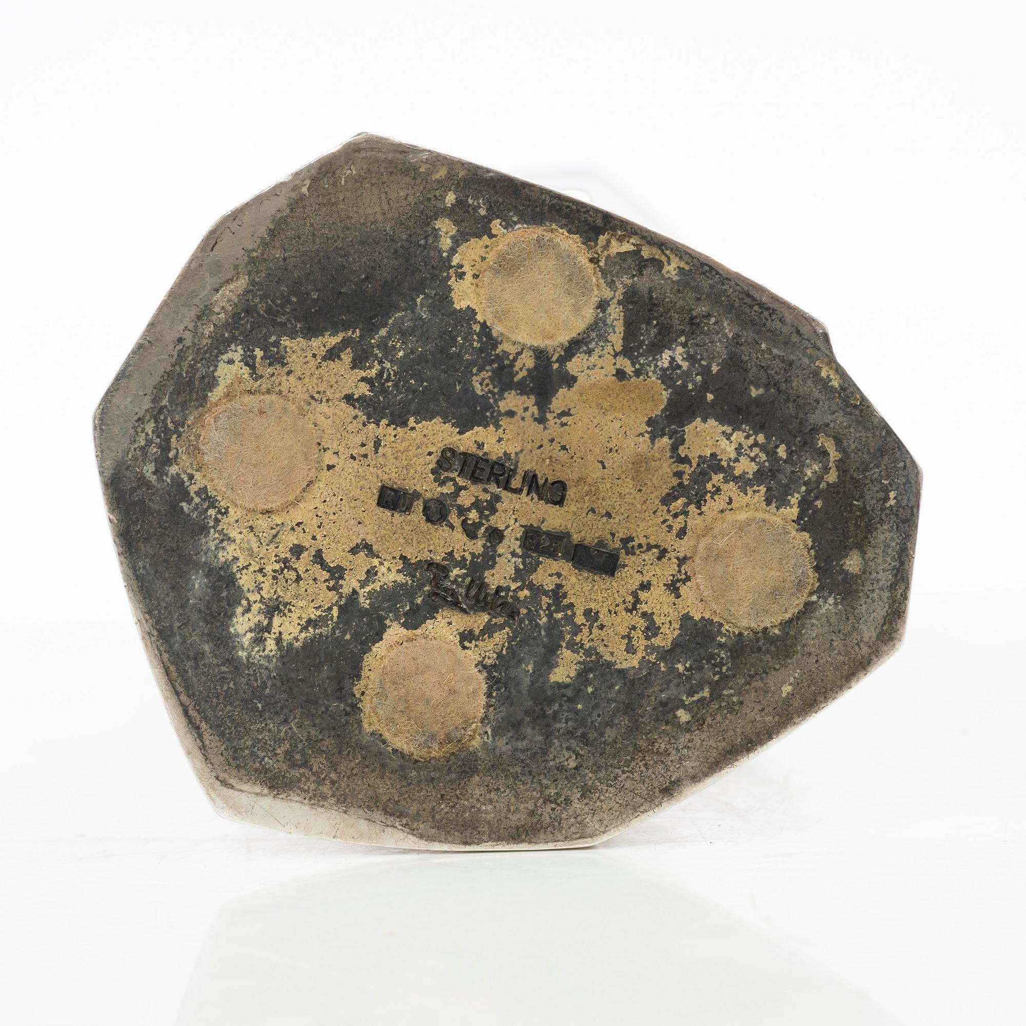 Rey Urban, a Sterling silver vase, Stockholm, 1975.