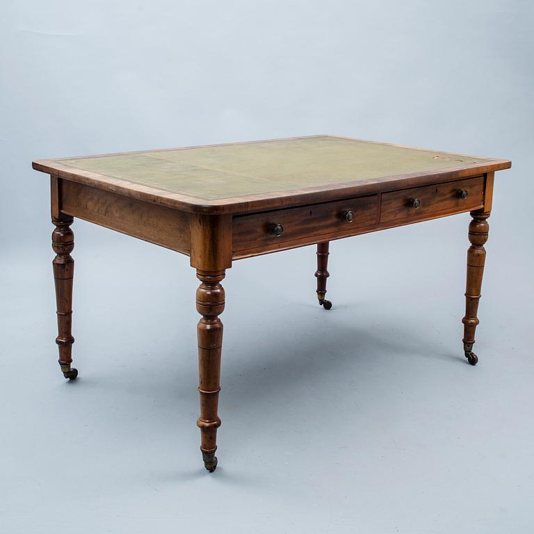 SKRIVBORD, England 1800-talets slut.