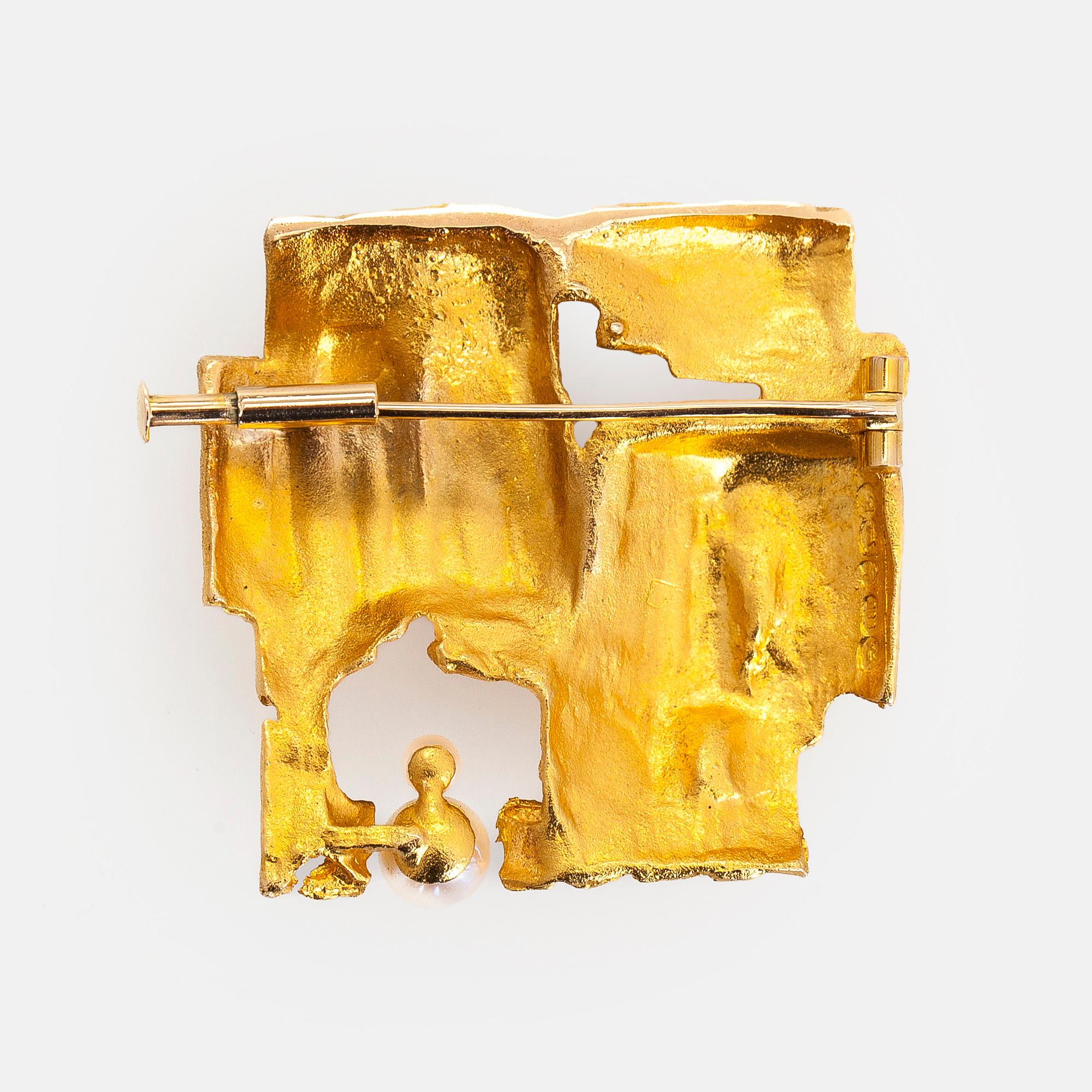 Björn Weckström, rintaneula, "Etude", 14K kultaa, viljeltyjä helmiä. Lapponia 1968.