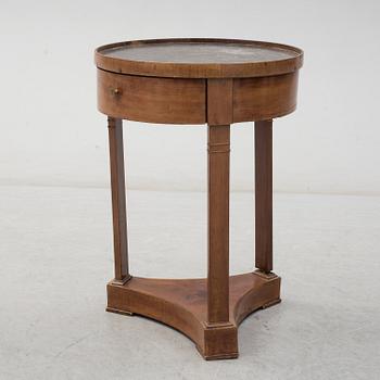TABLE, probably France. First half of the 19th century.