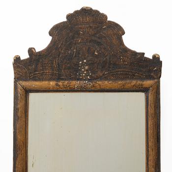 Spegel, gustaviansk, av Jakob Petterson Helin (mästare i Stockholm 1763-94).