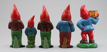 FIGURINER, 5 st, gips och terracotta, tomtar, 1940-tal.
