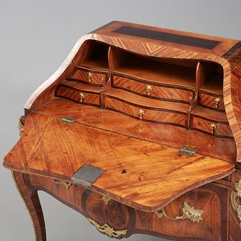 A Swedish Rococo 18th century secretaire.