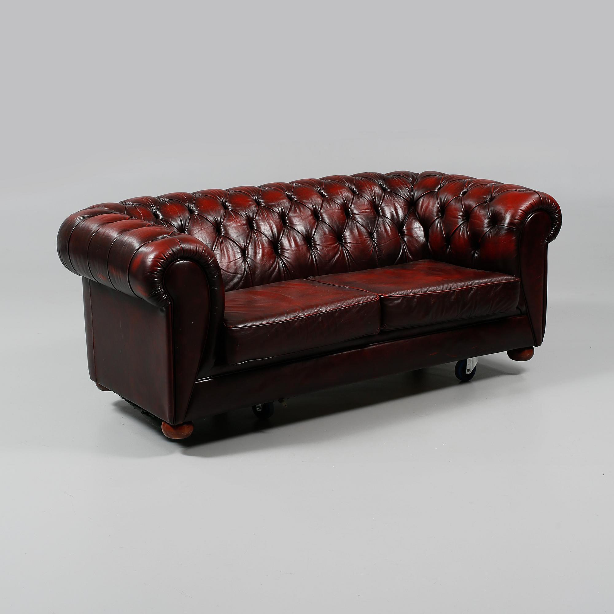 SOFFA, Chesterfield, 1900-talets andra hälft.