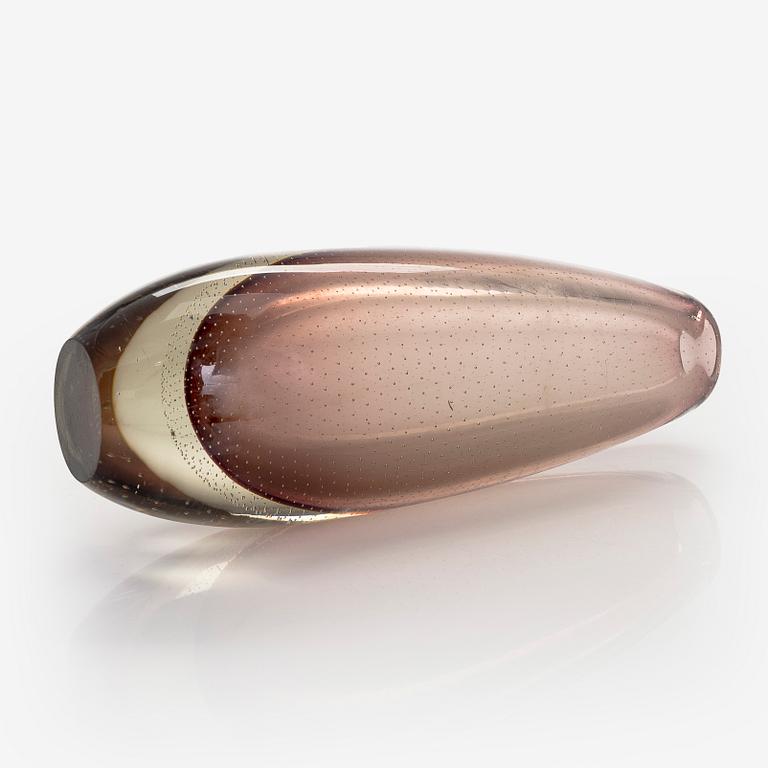 Gunnel Nyman, A glass vase, model 'GN 26', signed Gunnel Nyman Nuutajärvi Notsjö.