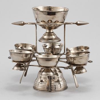 KAVIARSTÄLL, vitmetall, 1900-talets första hälft.