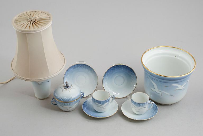 SERVISPORSLIN, 10 delar, porslin, ""Måsen", Bing & Gröndahl, Danmark.