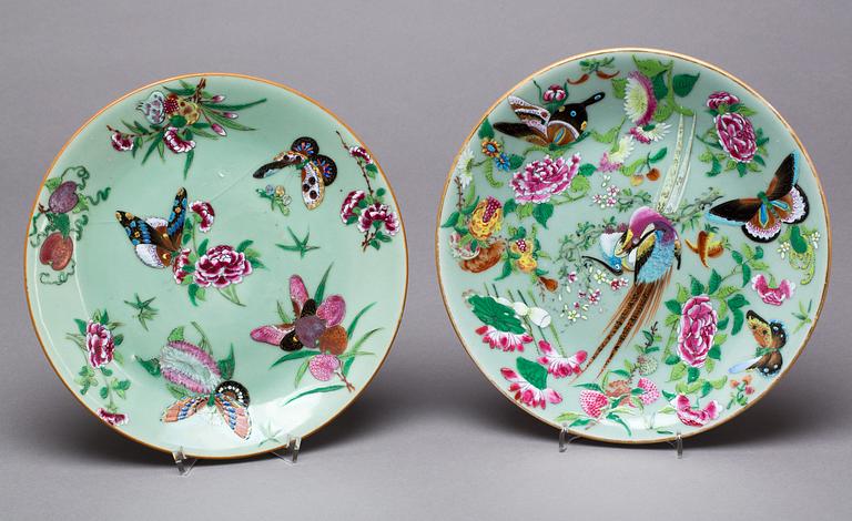 TALLRIKAR, 2 st. 1800-talets första hälft.