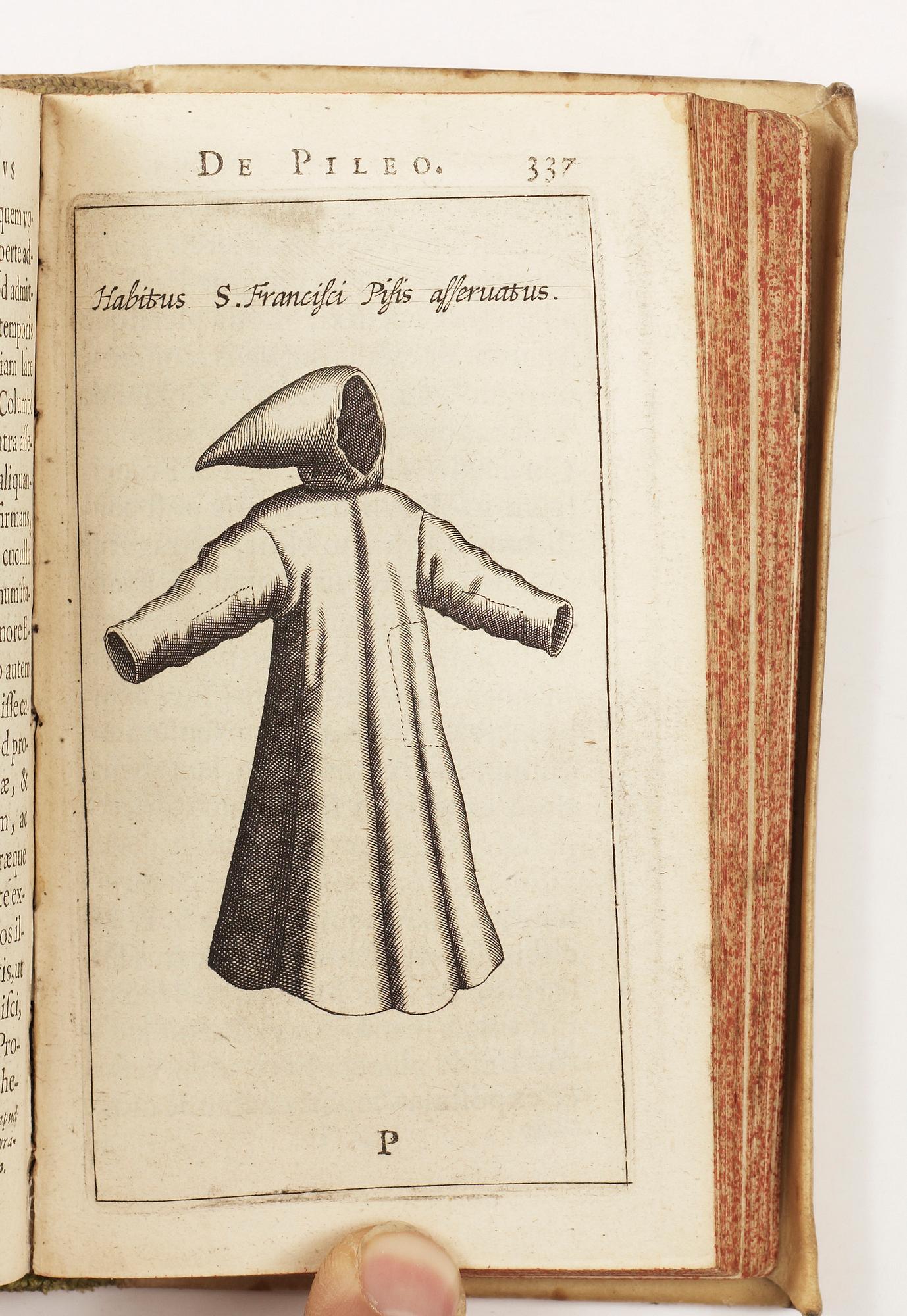 BÖCKER, 2 vol i en, bla "Cemeliensis de Pileo.." av Anselm Solerius, Amsterdam 1671.