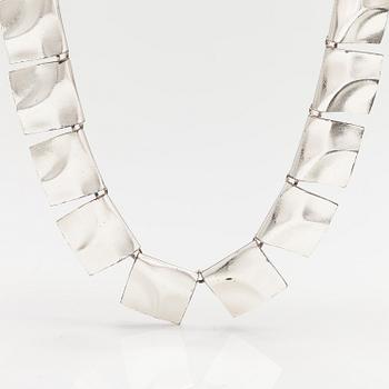 Björn Weckström, A sterling silver neckalce "Galactic peaks". Lapponia 1988.