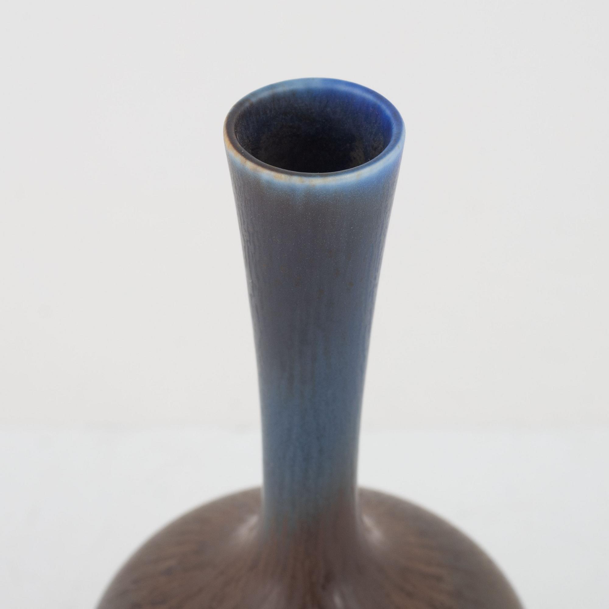 Berndt Friberg, a stoneware vase, Gustavsberg studio, Sweden 1963.
