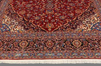 A carpet, Kashan, around 407 x 310 cm.