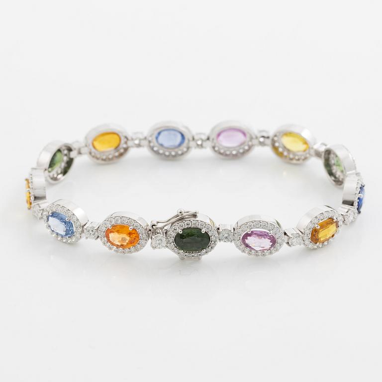 Bracelet 18K white gold set with oval-cut multicoloured sapphires and brilliant-cut diamonds.