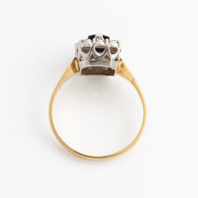 Ring, carmoisering, 18K gold with sapphire and small octagon-cut diamonds.