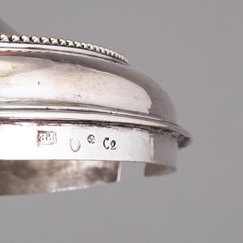 PETTER ENEROTH, Stockholm 1785, sockerskål med lock, silver, gustaviansk.