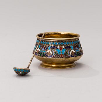 A SILVER AND ENAMEL SPOON AND SALTCELLAR, Moscow 1899-1908, Vasilii Kubarev, the spoon St:Petersburg ca 1900,