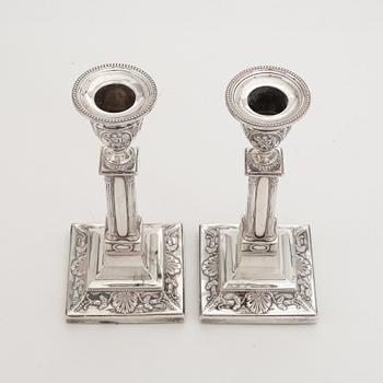 Ljusstakar, ett par, silver, edwardianska, London, 1904. Troligen Thomas Bradbury & Sons (Turner Bradbury).