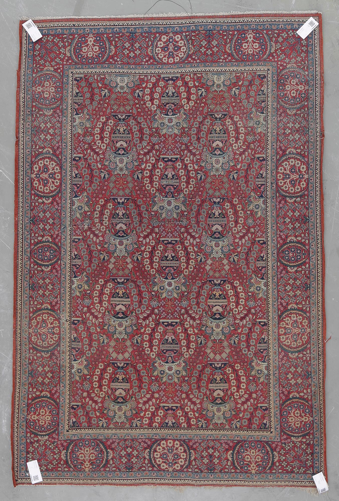 MATTA, semiantik Gohm, ca 201x134 cm.