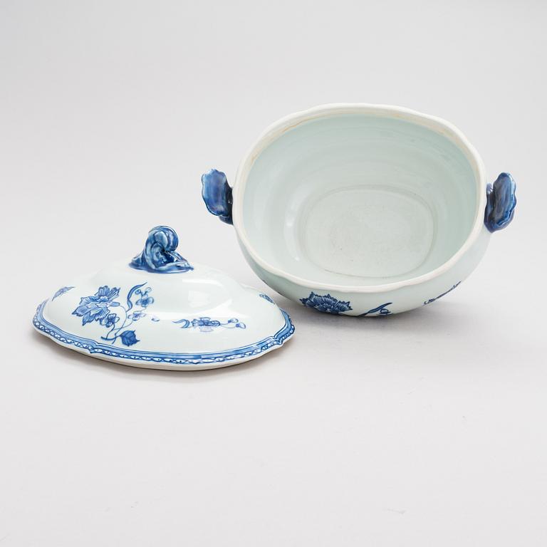 A 12-piece porcelain tableware, 'Nejlika', IKEA, from IKEA's 18th Century series from 1990's.