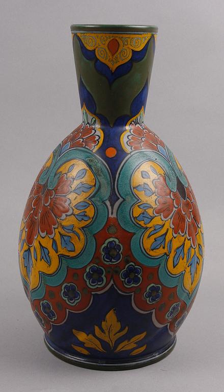 VAS, keramik, Gouda Holland, 1900-talets första hälft.