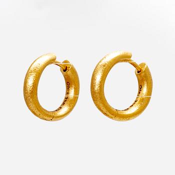 Ole Lynggaard örhängen 18K guld "Love Collection".