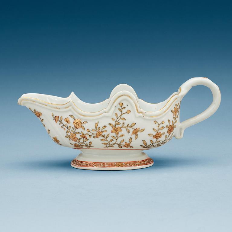 A rouge de fer sauce boat, Qing dynasty, Qianlong (1736-95).