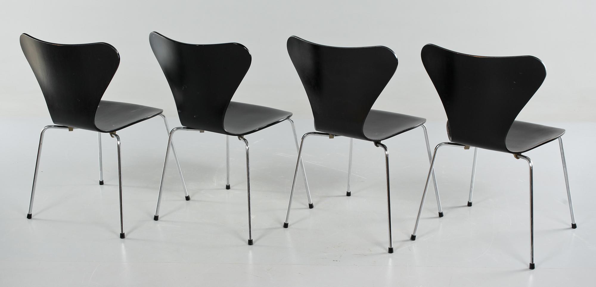 STOLAR, 3 + 1 st, "Sjuan", Arne Jacobsen, Fritz Hansen, 1900-talets senare del.