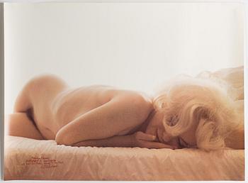 LEIF ERIK NYGÅRDS, offsettryck, sign. "Marilyn Monroe photographed in Los Angeles at Bel Air Hotel, june 27th 1962".