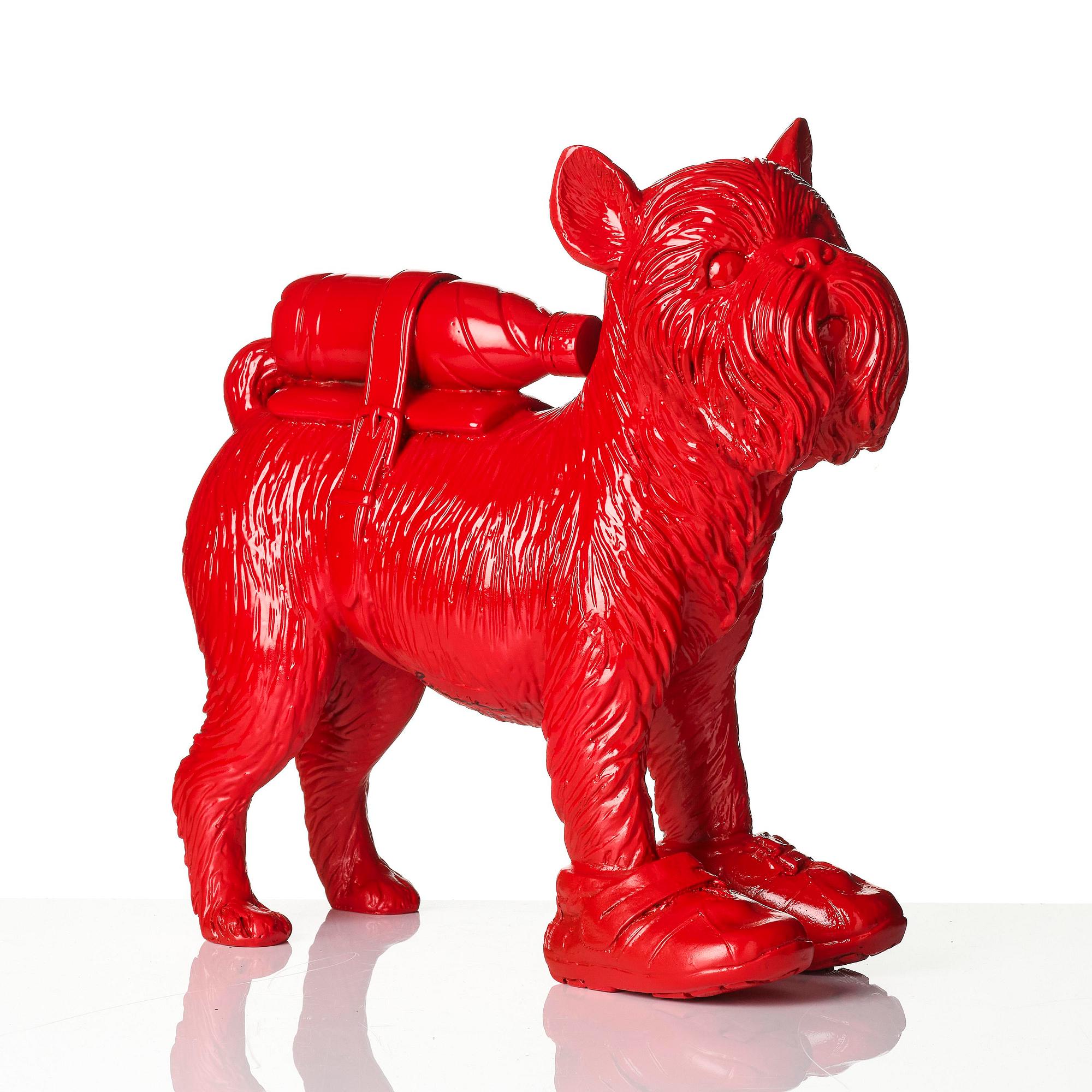 William Sweetlove, "Cloned Griffon Bruxellois with pet bottle"(Red).