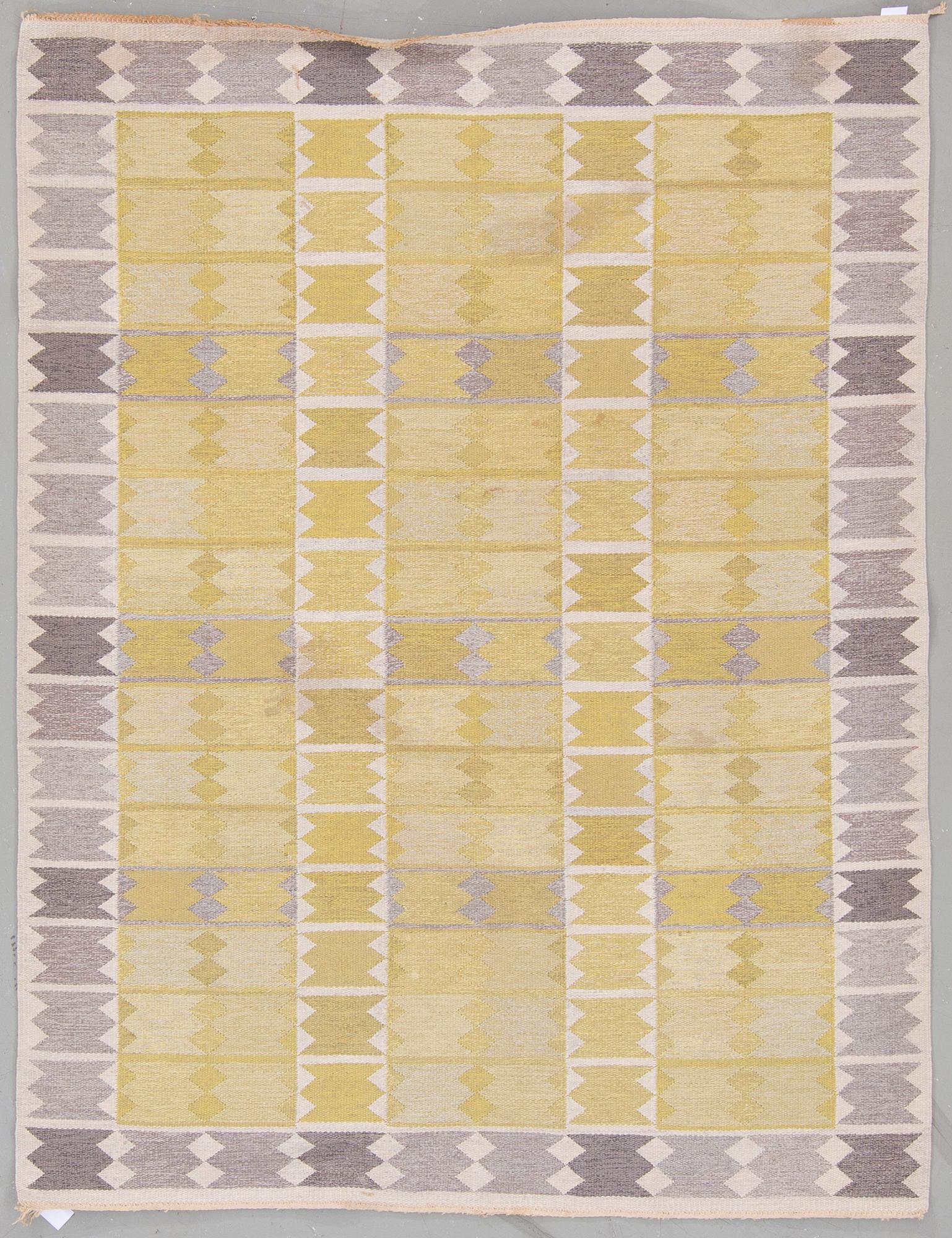 A CARPET, "Liljorna, gul", flat weave, designed by Ingrid Dessau for Hemslöjden Borås., around 216 x 165 cm.