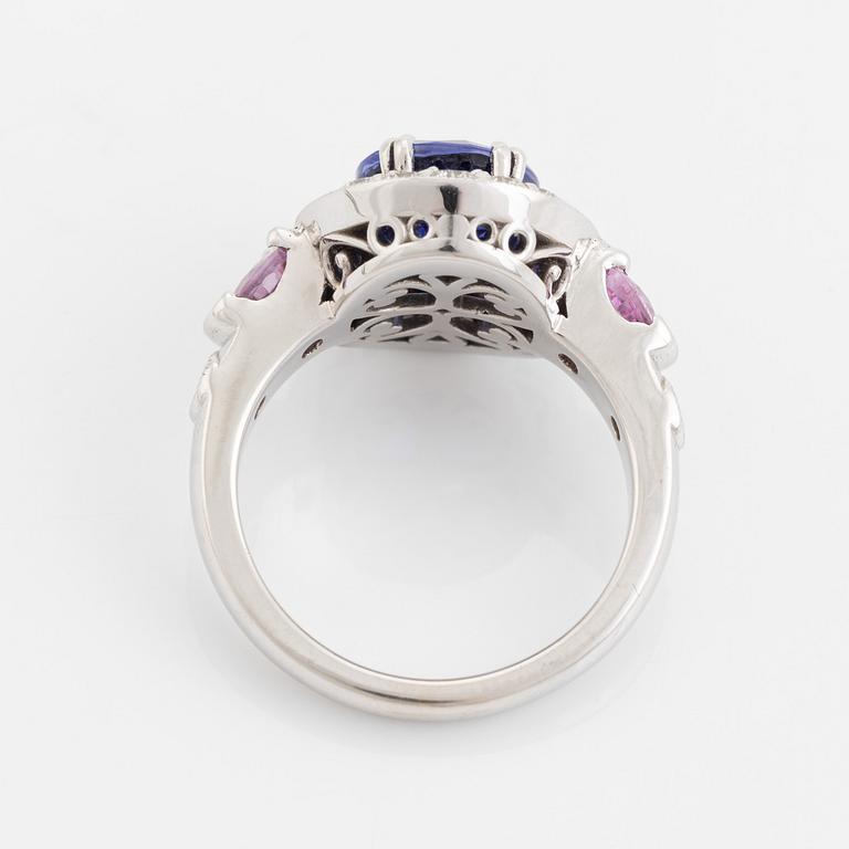 Tanzanite, pink sapphire      brilliant cut diamond ring.