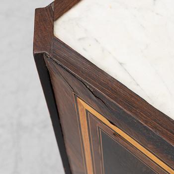 Chest of drawers, Louis XVI, France, latter half of the 18th century.
