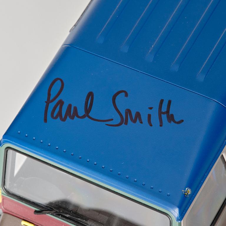 Paul Smith, a model car, Land Rover "Defender 90", Paul Smith Edition, signed by Paul Smith, Almost Real 2015.