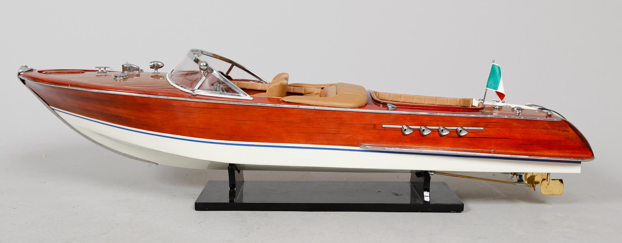 MODELLBÅT, "Riva", motorbåt, sent 1900-tal.