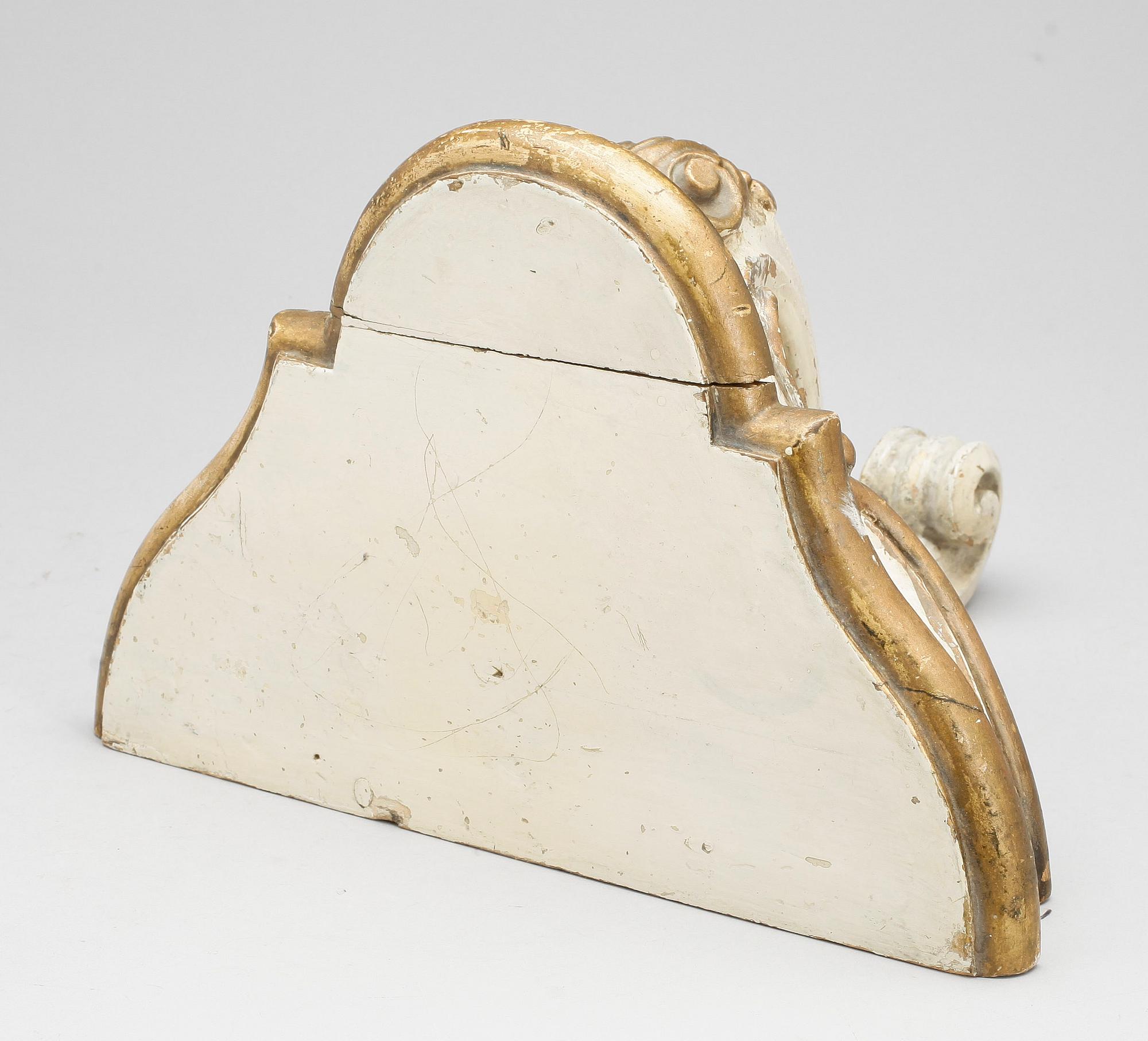KONSOLHYLLA, rokokostil, 1800-tal.