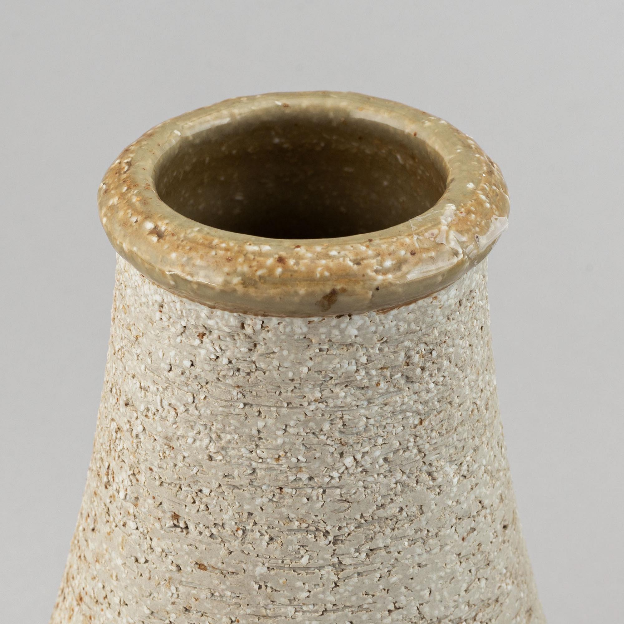 Three mid 20th century glazed stoneware vases, Marianne Westman, Carl-Harry Stålhane och Hertha Bengtsson, Rörstrand.